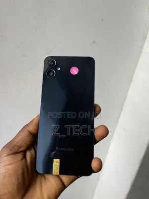 New Samsung Galaxy A05 64 GB Blue
