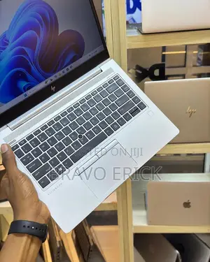 Laptop HP EliteBook 745 G5 8GB AMD SSD 256GB
