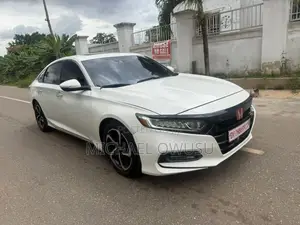 Honda Accord 2018 White