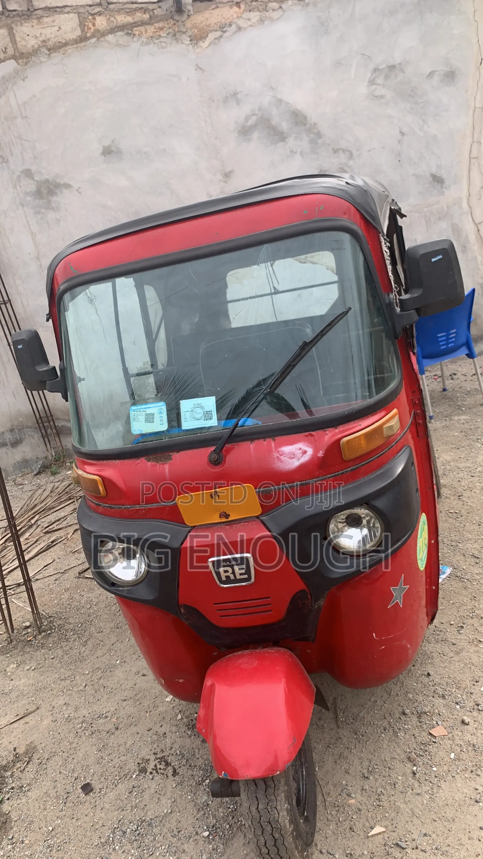 Bajaj RE 2021 Red