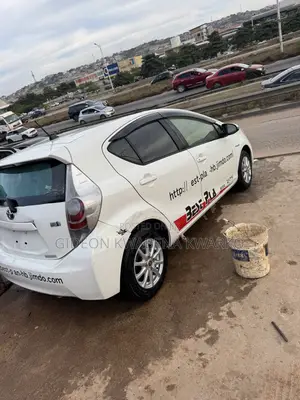 Toyota Aqua S 2014 White
