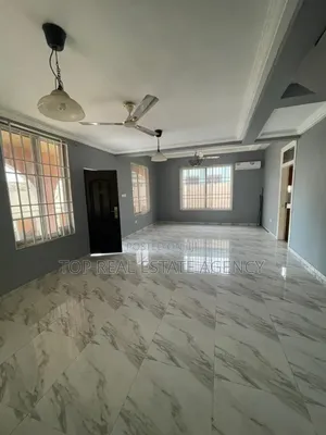 5bdrm House in 150, Ola Achool Area for rent