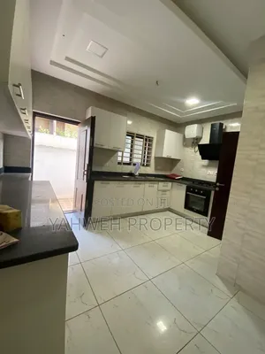 4bdrm Duplex in Spintex Comm.16 for rent
