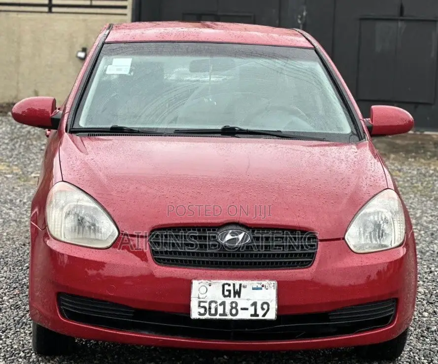 Hyundai Accent 2009 Red