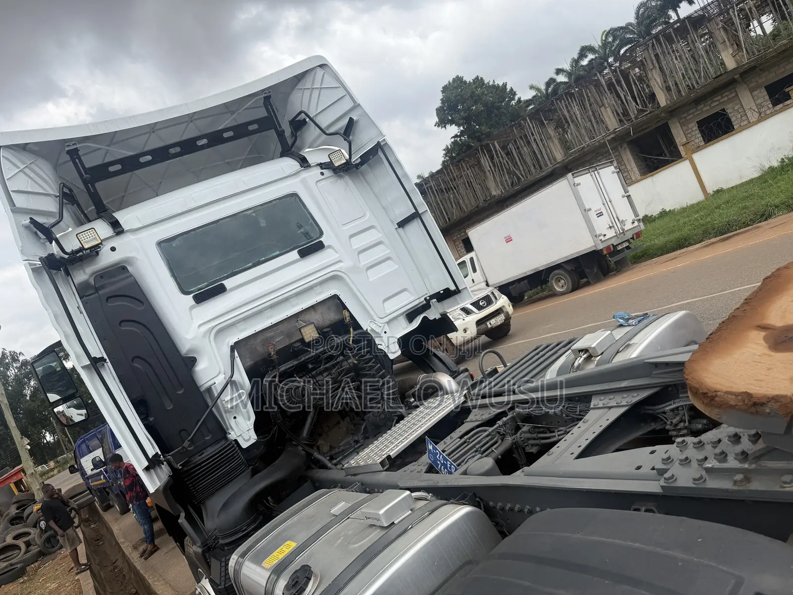 Howo Trailer 2025 White