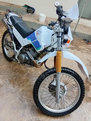 Yamaha 2007 White