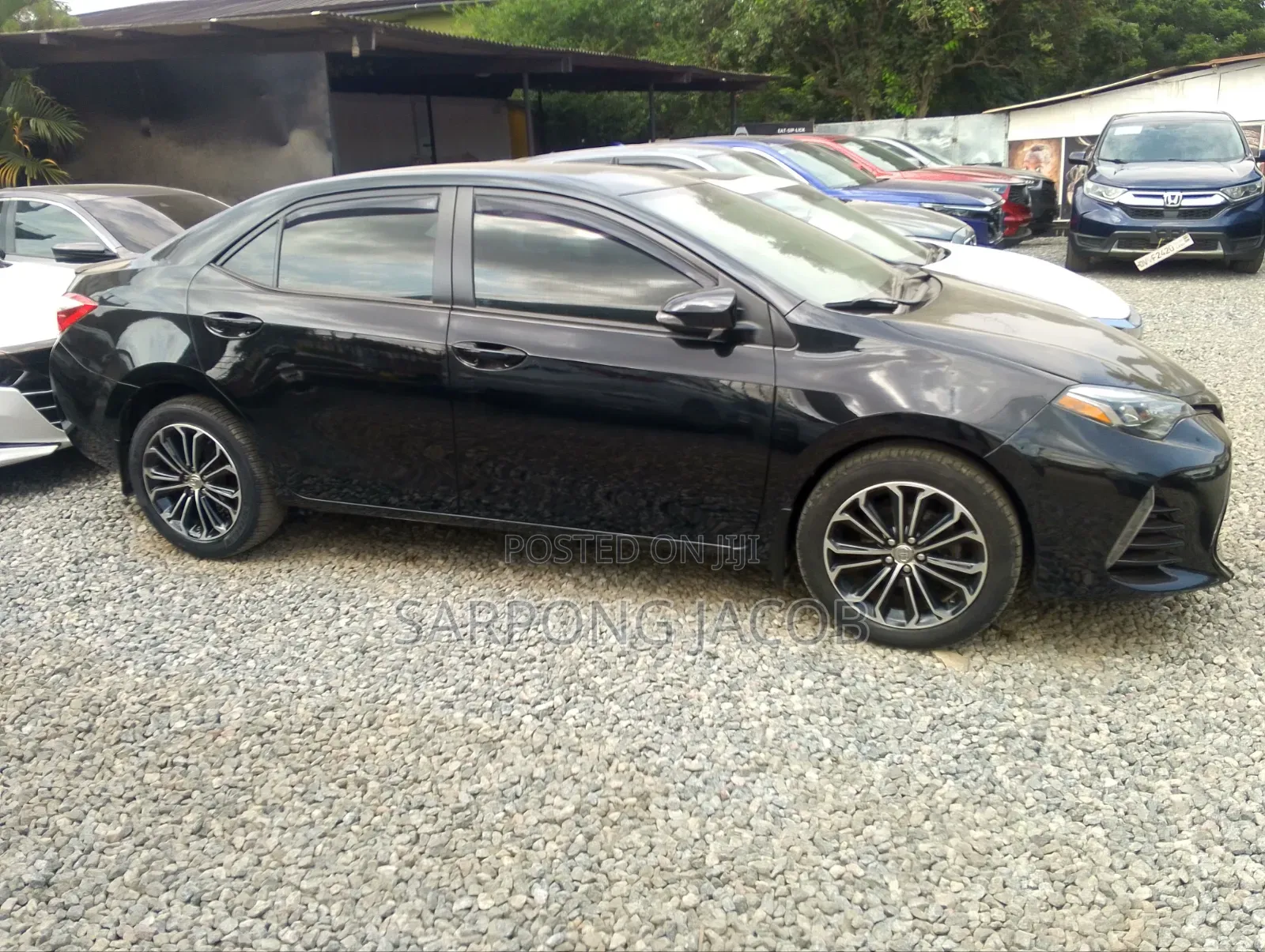 Toyota Corolla 2016 Black