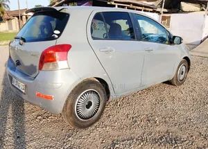Toyota Vitz 2012 Gray