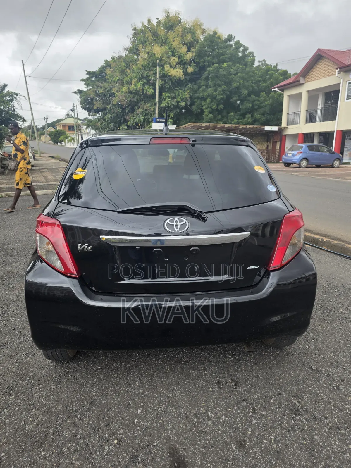 Toyota Vitz 2014 Black