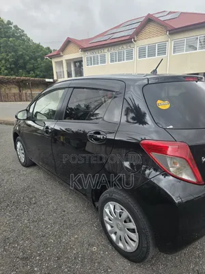 Toyota Vitz 2014 Black
