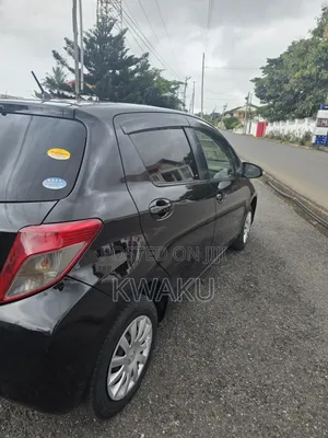 Toyota Vitz 2014 Black