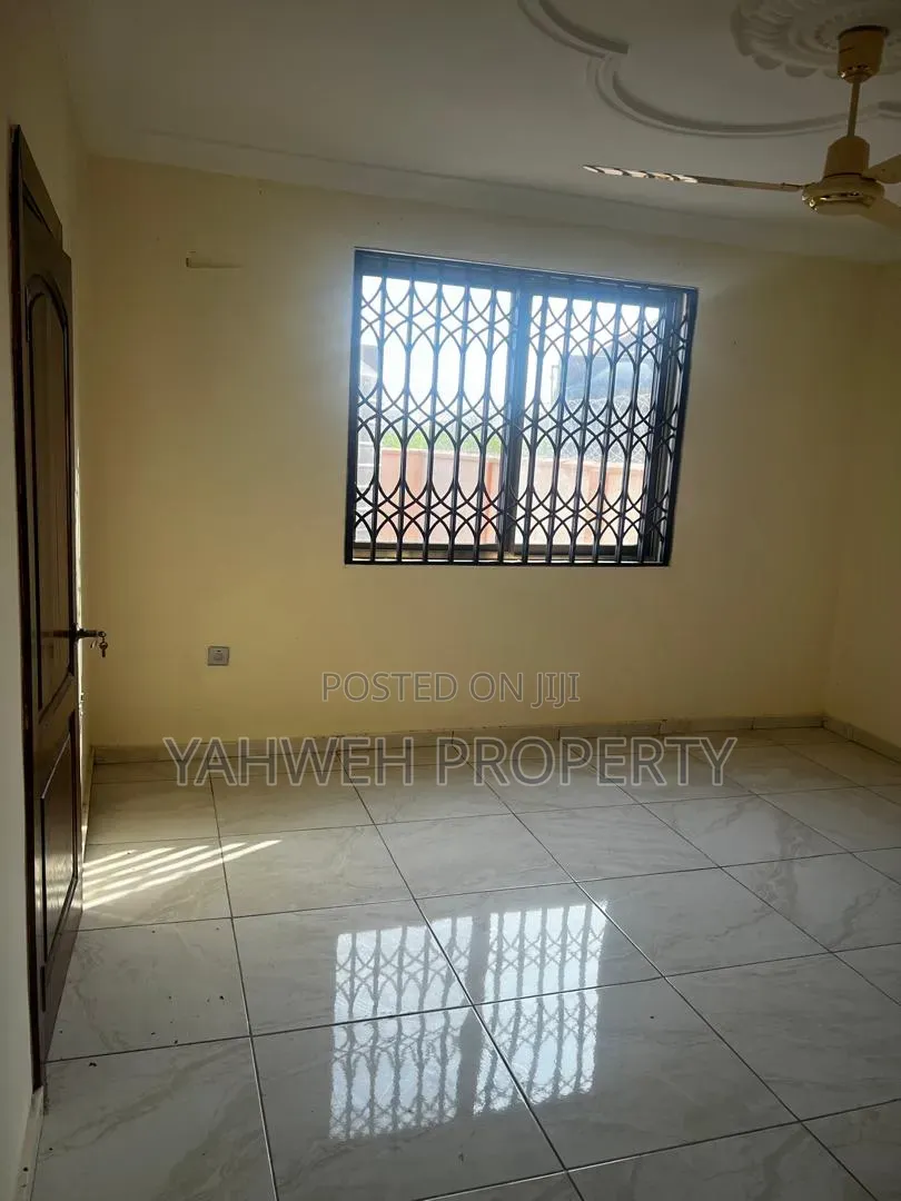 4bdrm Duplex in Borteyman, Spintex for rent
