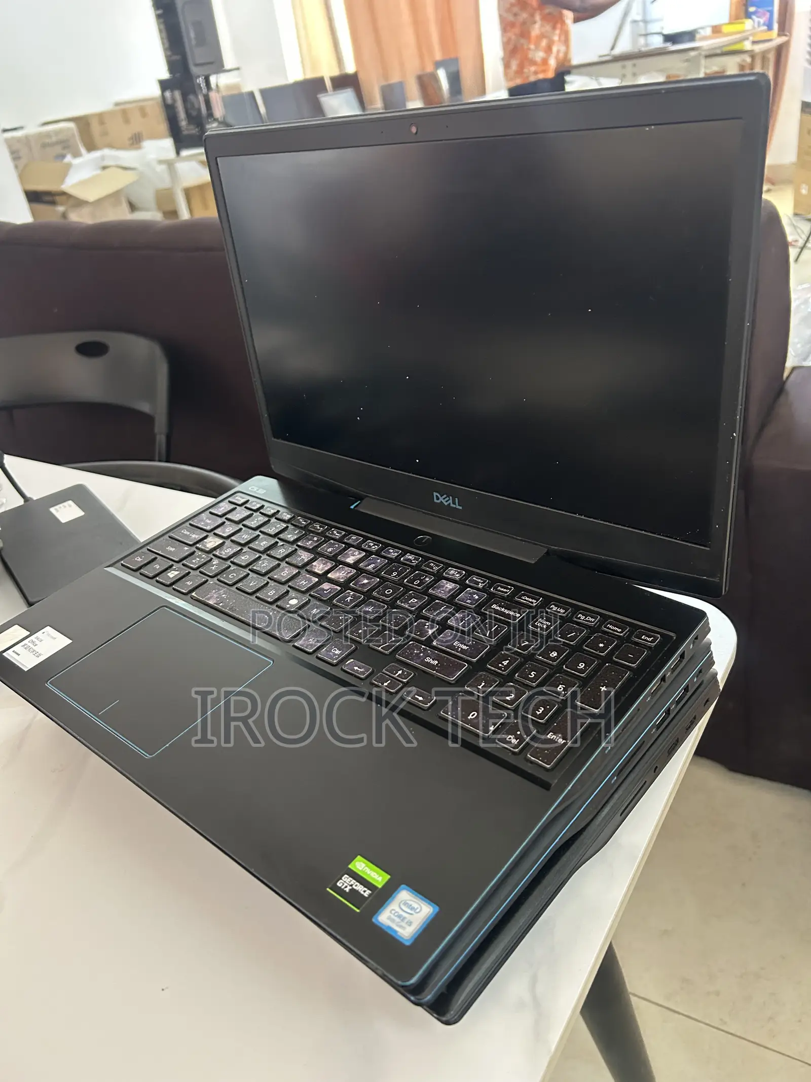 Laptop Dell G3 15 3590 8GB Intel Core i5 SSD 256GB