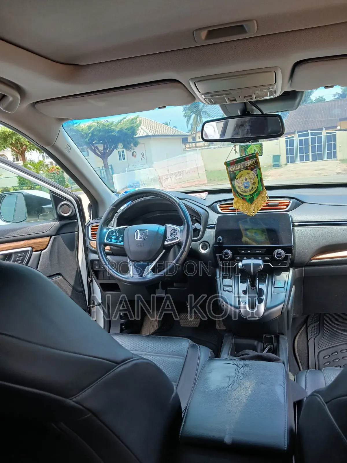 Honda CR-V 2019 White