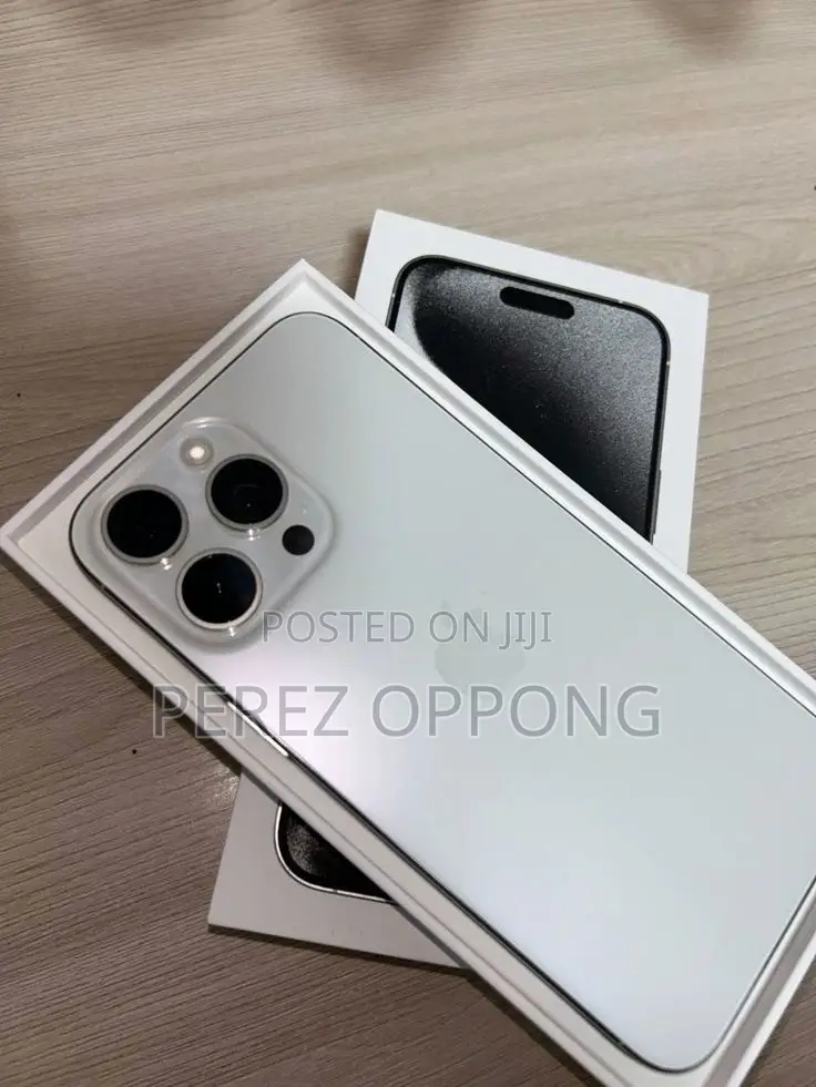 Apple iPhone 15 Pro Max 512 GB Silver