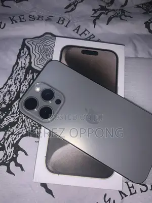 Apple iPhone 15 Pro Max 512 GB Silver