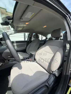 Hyundai Elantra SE 2020 Black