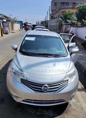 2013 Nissan Note Windscreen Available