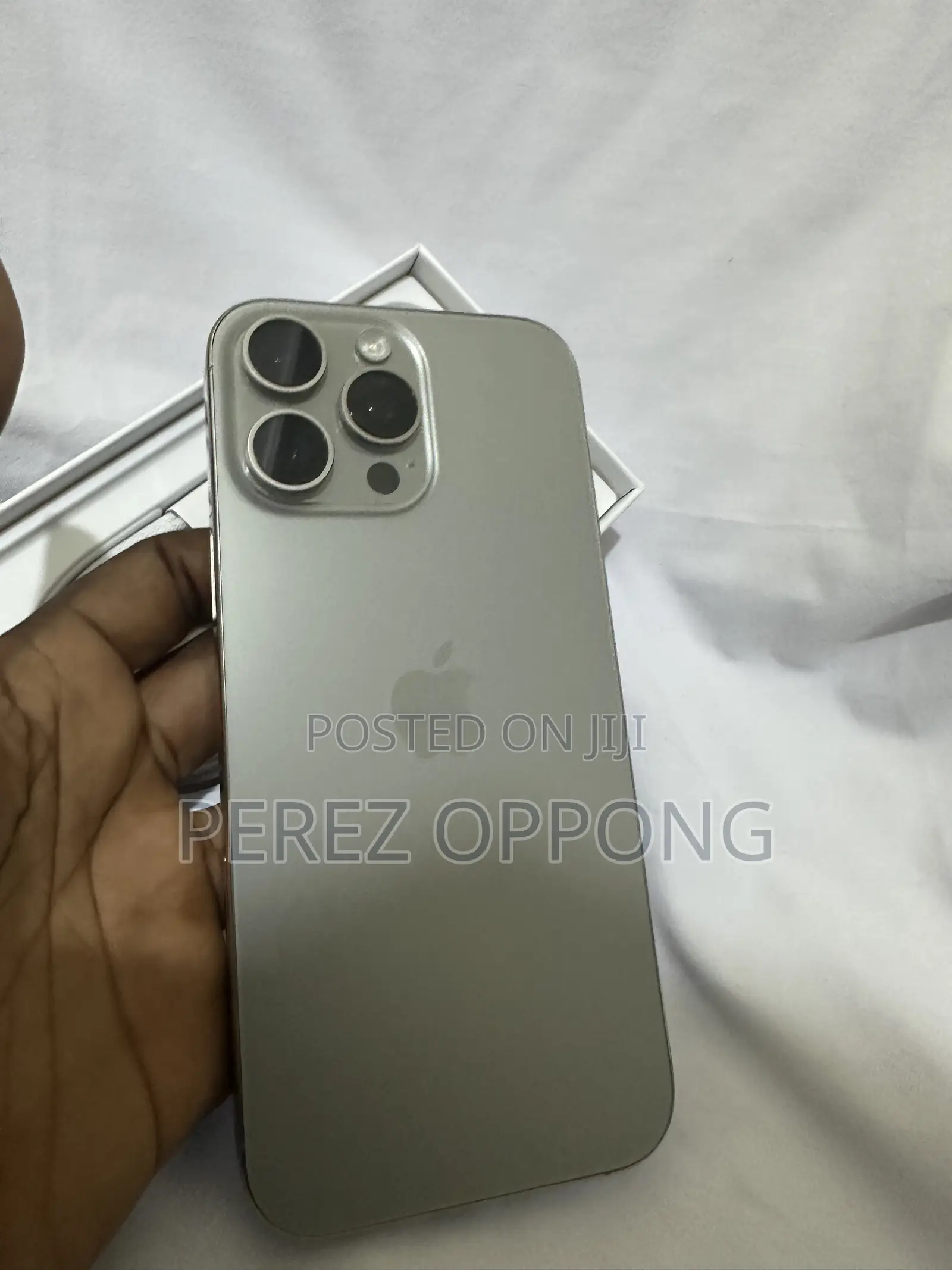 Apple iPhone 16 Pro Max 256 GB Silver