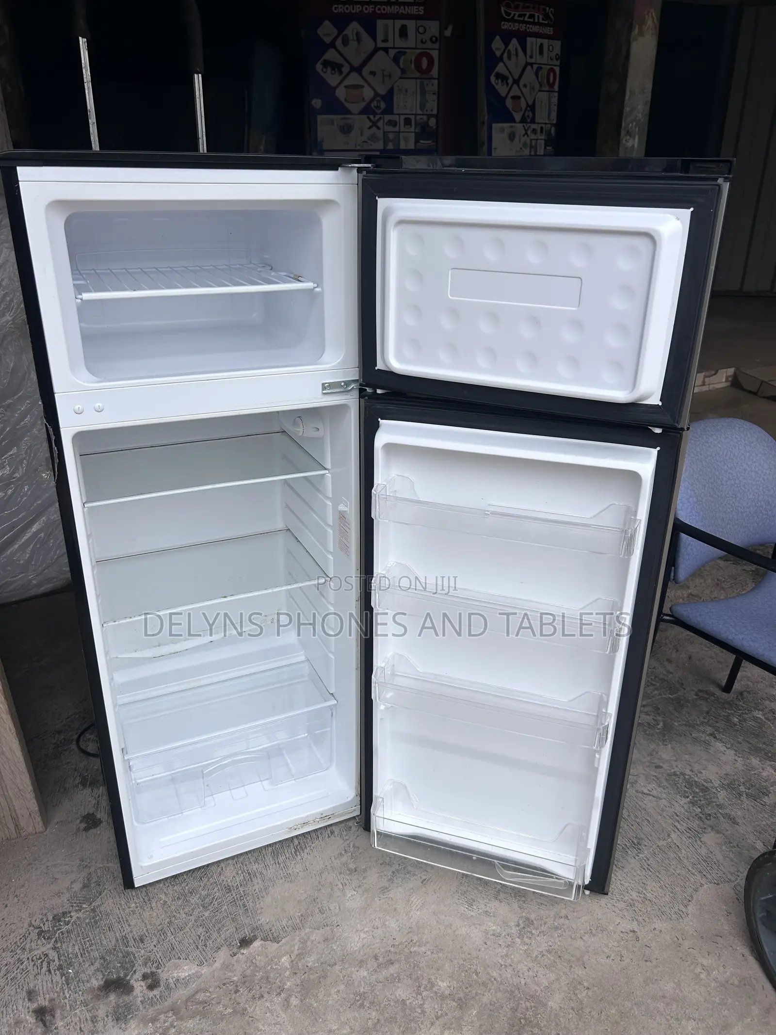 Magic Chef 10.1 Cu Ft Stainless Steel Double Door Refrigerator