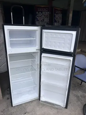 Magic Chef 10.1 Cu Ft Stainless Steel Double Door Refrigerator