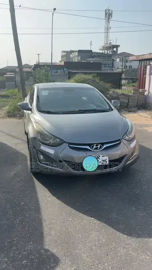 Hyundai Elantra Limited 4dr Sedan (1.8L 4cyl 6A) 2015 Gray