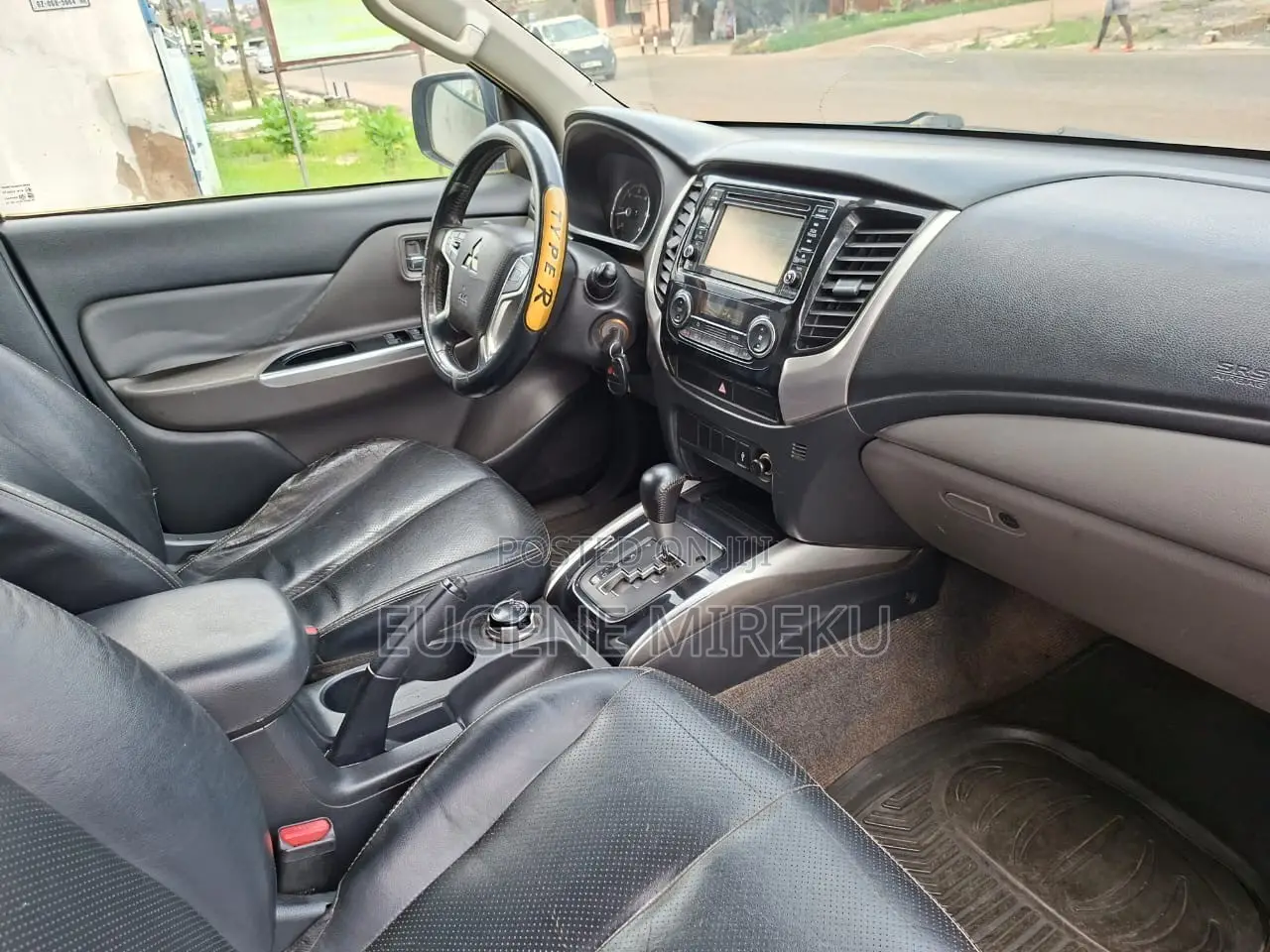 Mitsubishi L200 2018 Silver