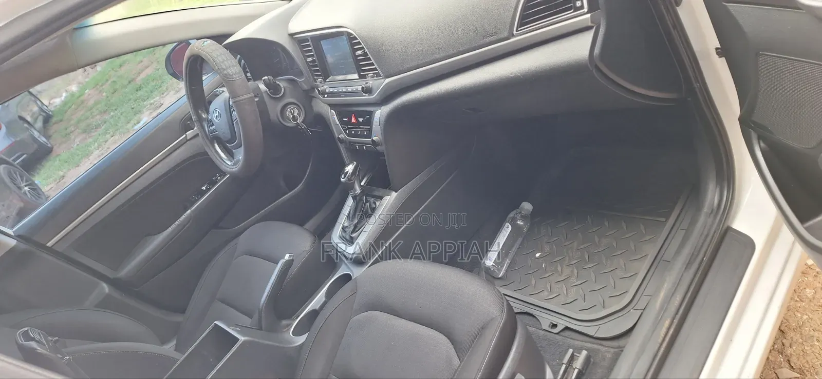 Hyundai Elantra 2017 White