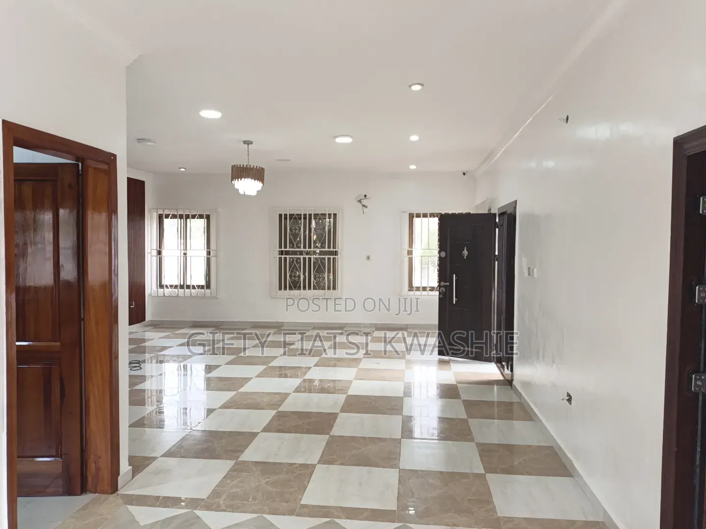 4bdrm House in Parakou Estate, Kumasi Metropolitan for rent
