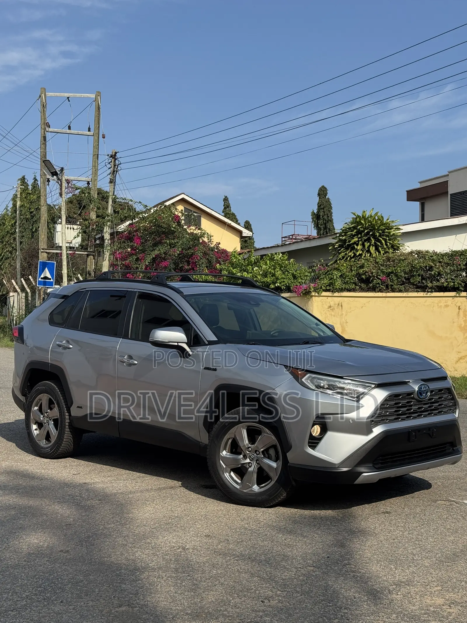 Toyota RAV4 Limited AWD 2020 Silver