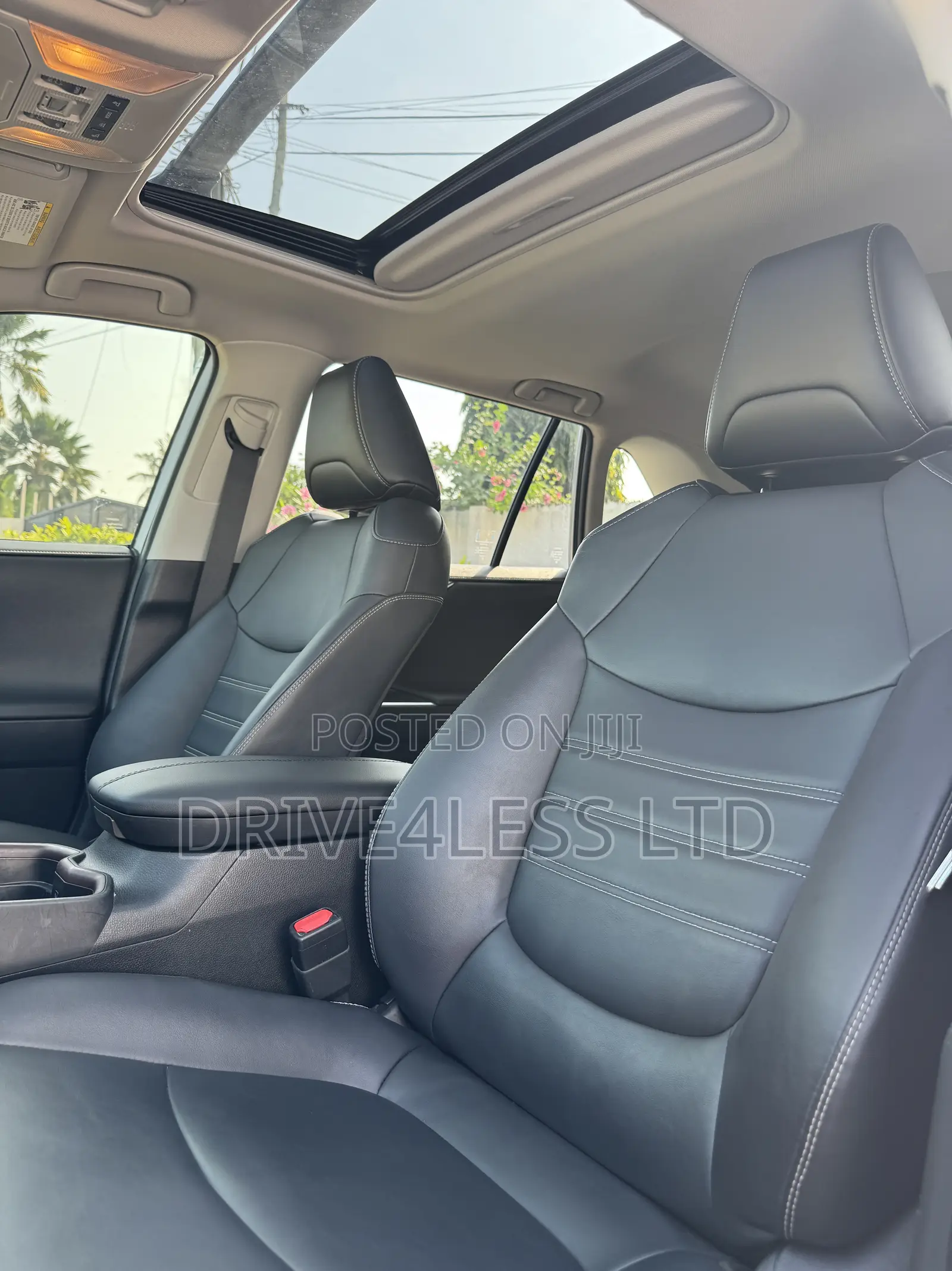 Toyota RAV4 Limited AWD 2020 Silver