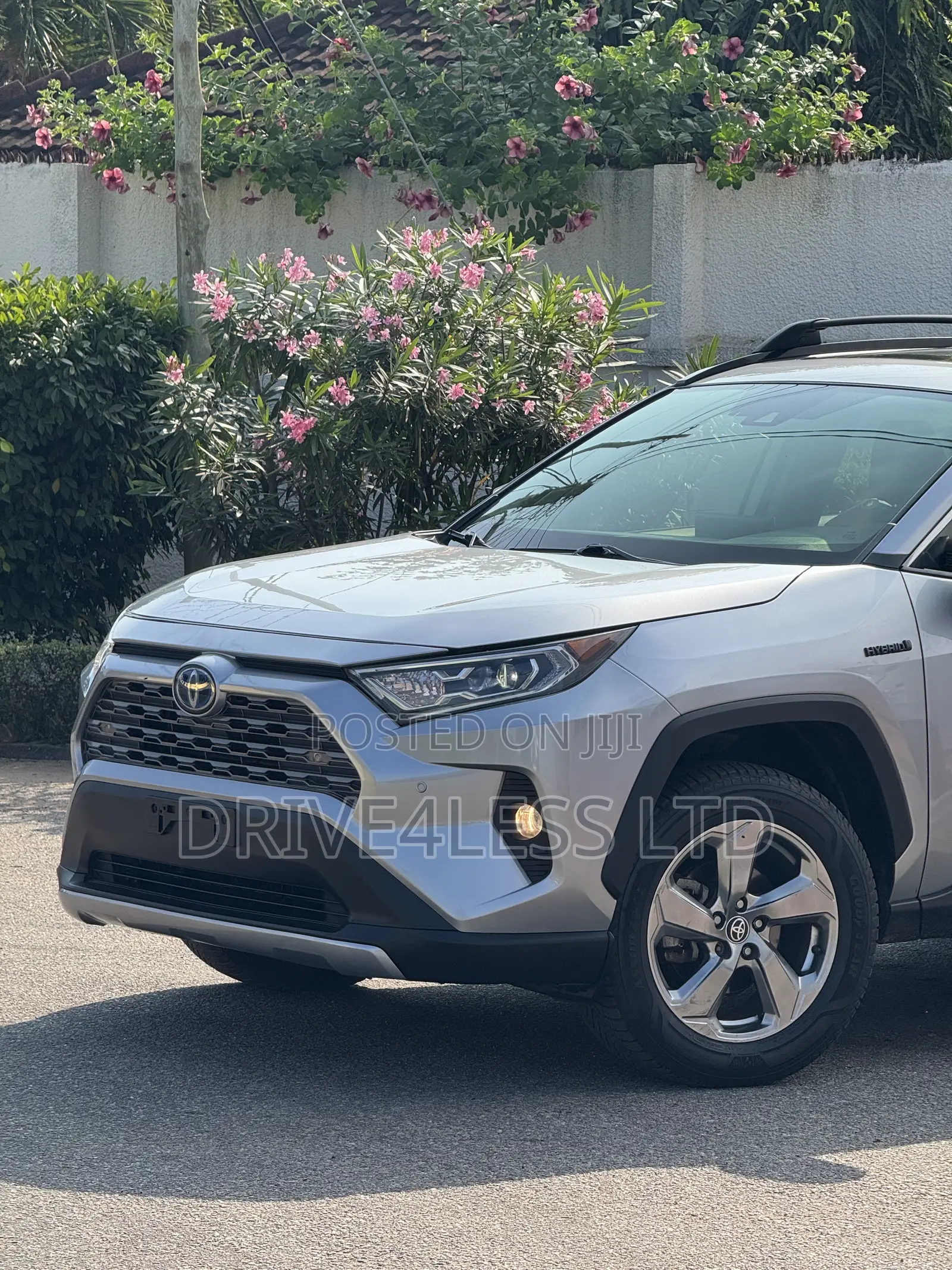 Toyota RAV4 Limited AWD 2020 Silver