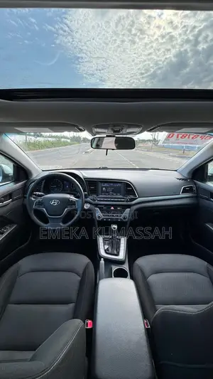 Hyundai Elantra Value Edition Sedan FWD (2.0L 4cyl 6A) 2017 Gray