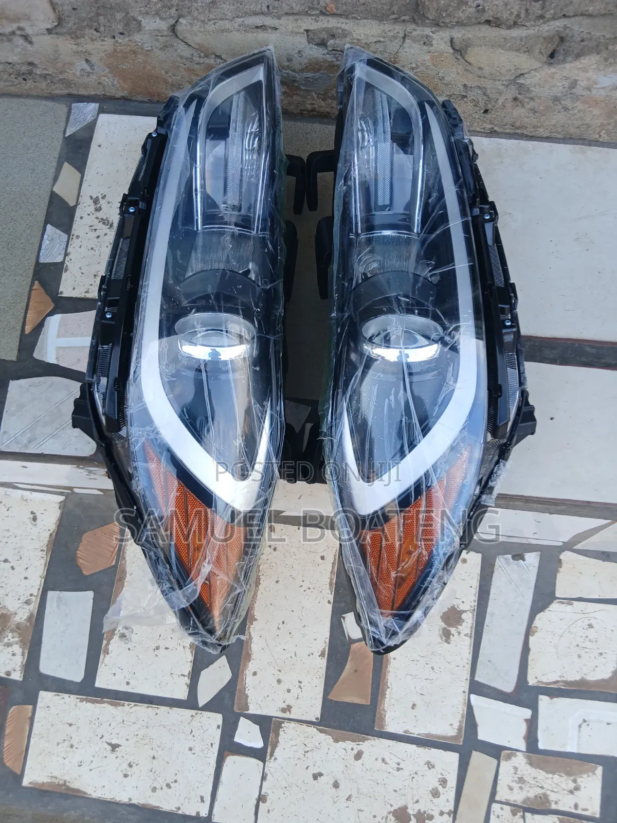 Hyundai Elantra  2017 Headlight