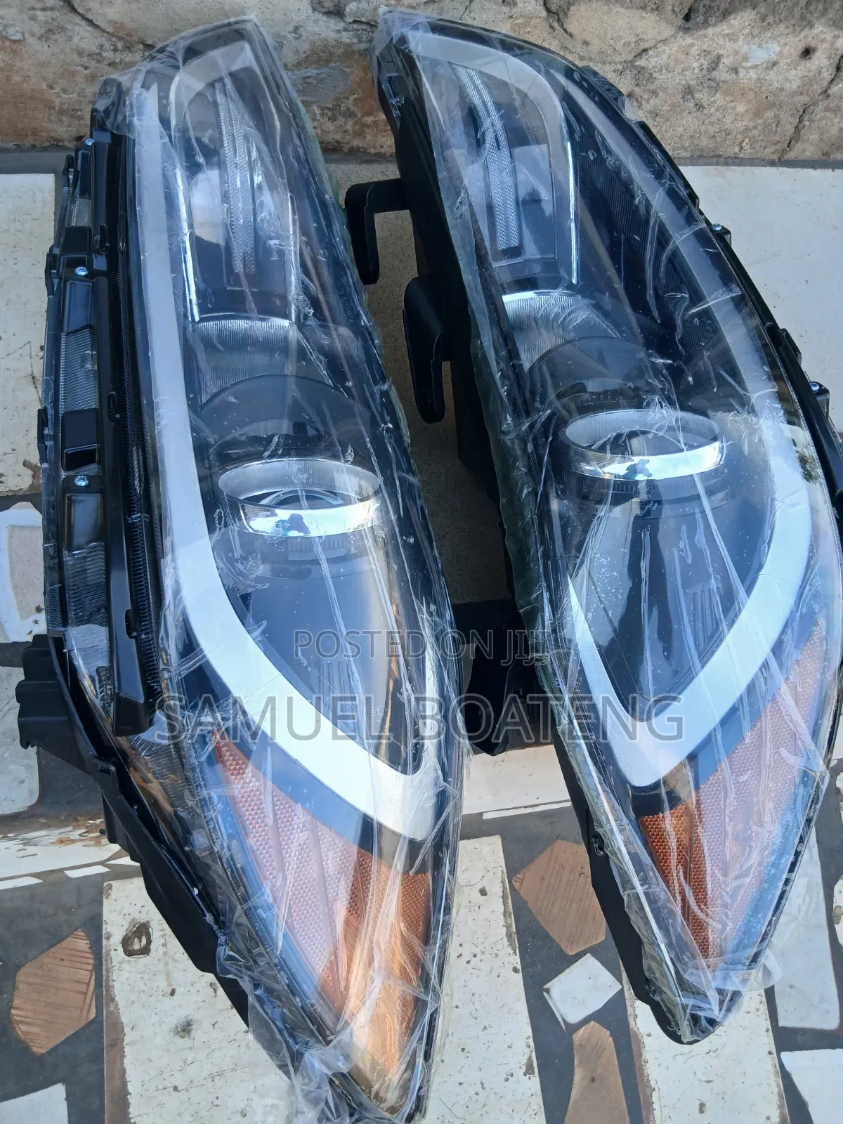 Hyundai Elantra  2017 Headlight