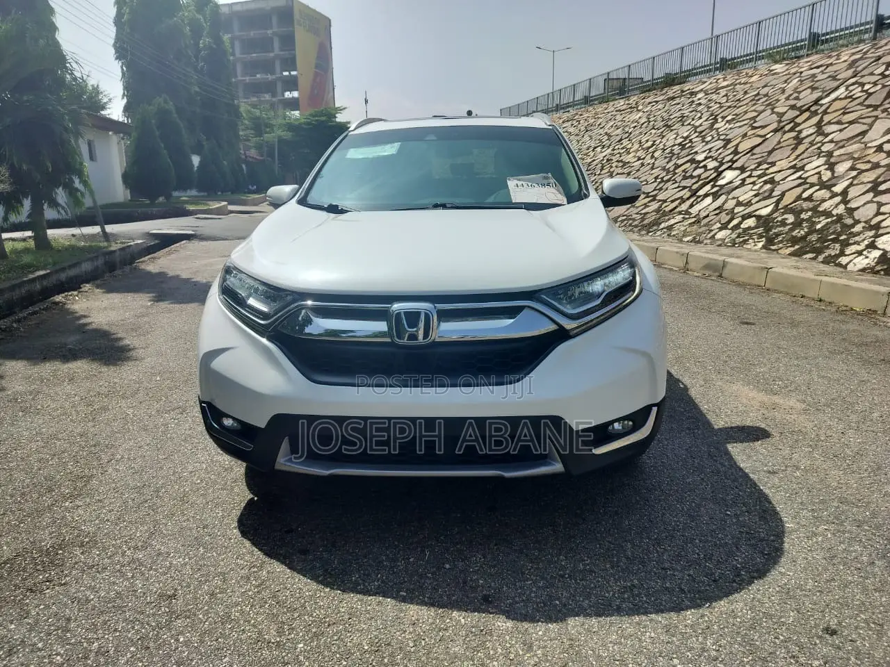 Honda CR-V Touring FWD 2019 White