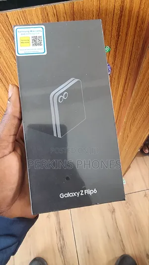 New Samsung Galaxy Z Flip6 256 GB Gray