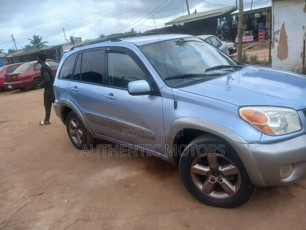 Toyota RAV4 2006 Blue