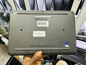 Laptop Dell Latitude 3180 4GB Intel Pentium SSD 128GB