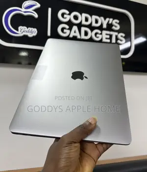 Laptop Apple MacBook Air 2020 8GB Intel Core i5 SSD 512GB