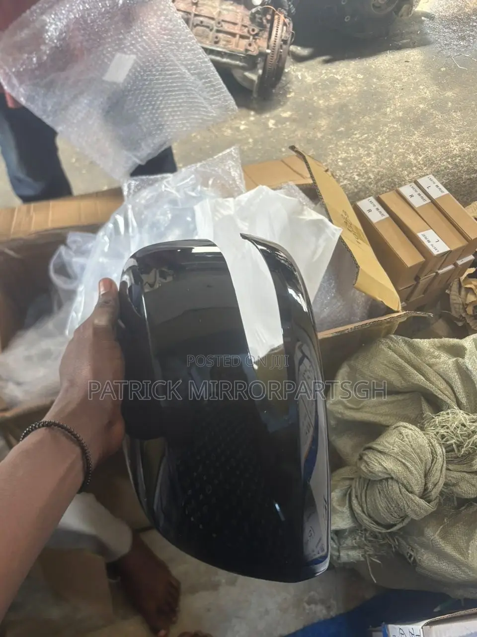LX570 Cover Black