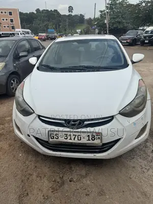 Hyundai Elantra 2013 White