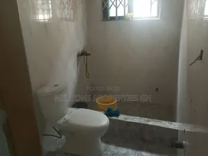 4bdrm House in Millions Properties, Kumasi Metropolitan for sale