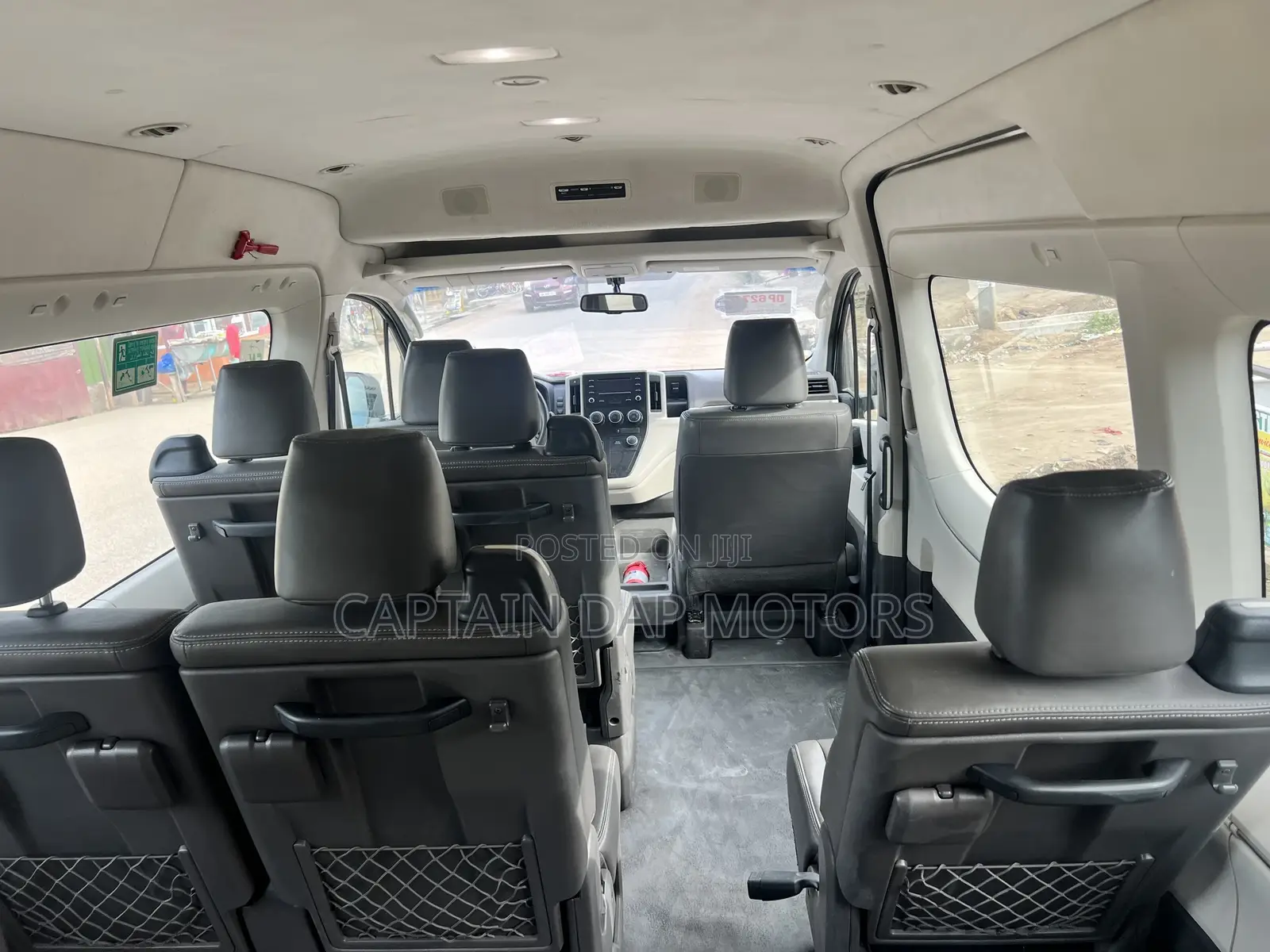 Toyota HiAce 2023 White