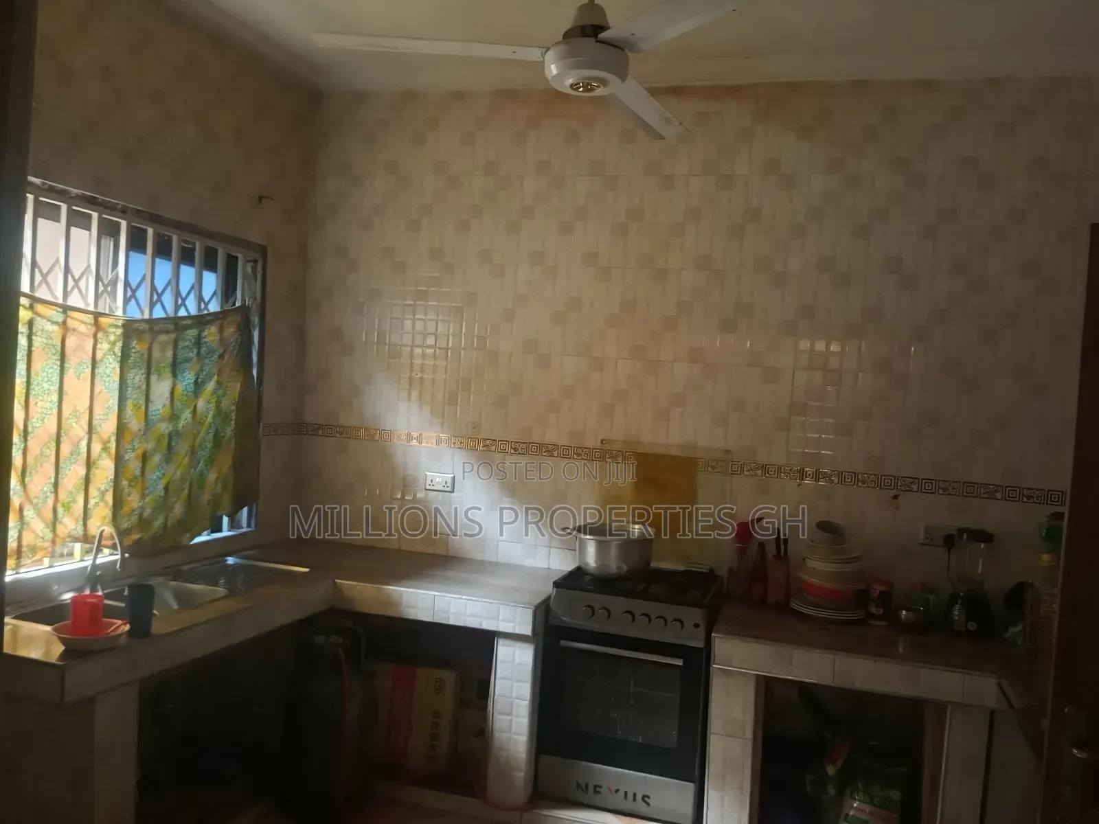 4bdrm House in Millions Properties, Kumasi Metropolitan for sale