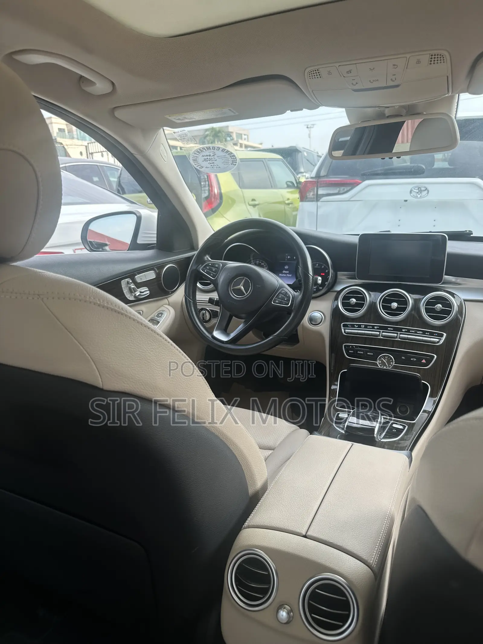 Mercedes-Benz C300 Base 4Matic Sedan AWD (2.0L 4cyl 7A) 2017 White