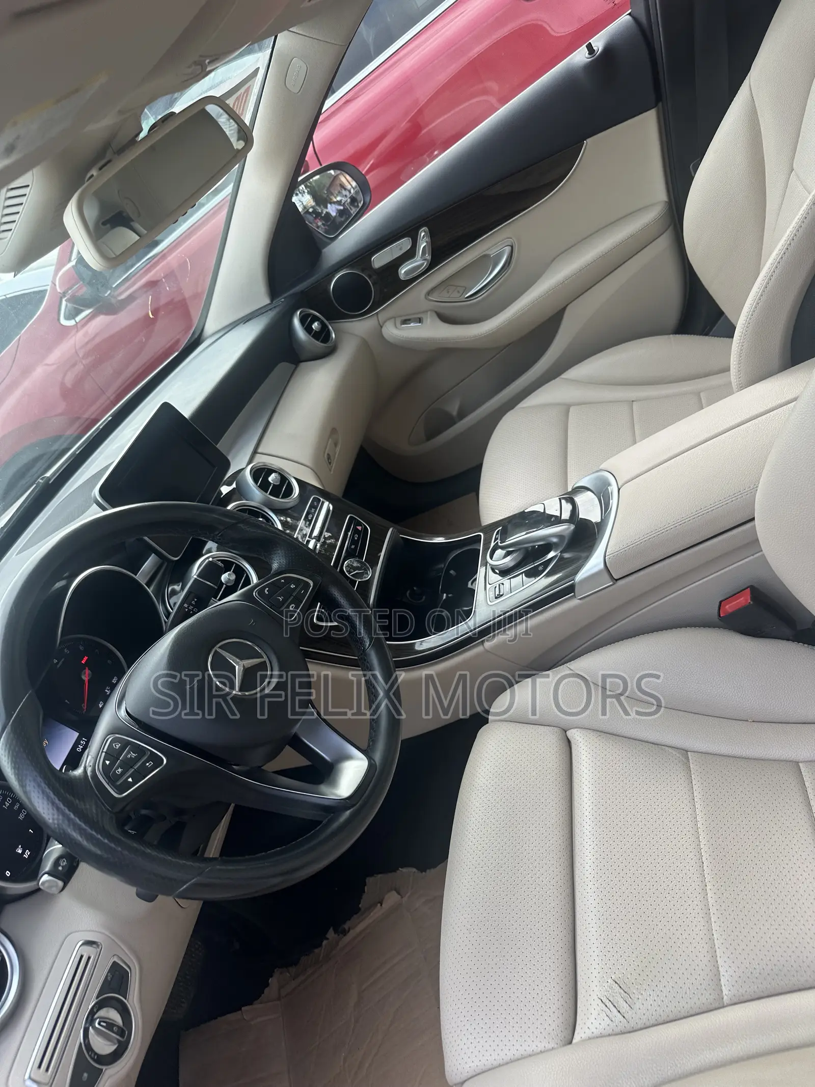 Mercedes-Benz C300 Base 4Matic Sedan AWD (2.0L 4cyl 7A) 2017 White