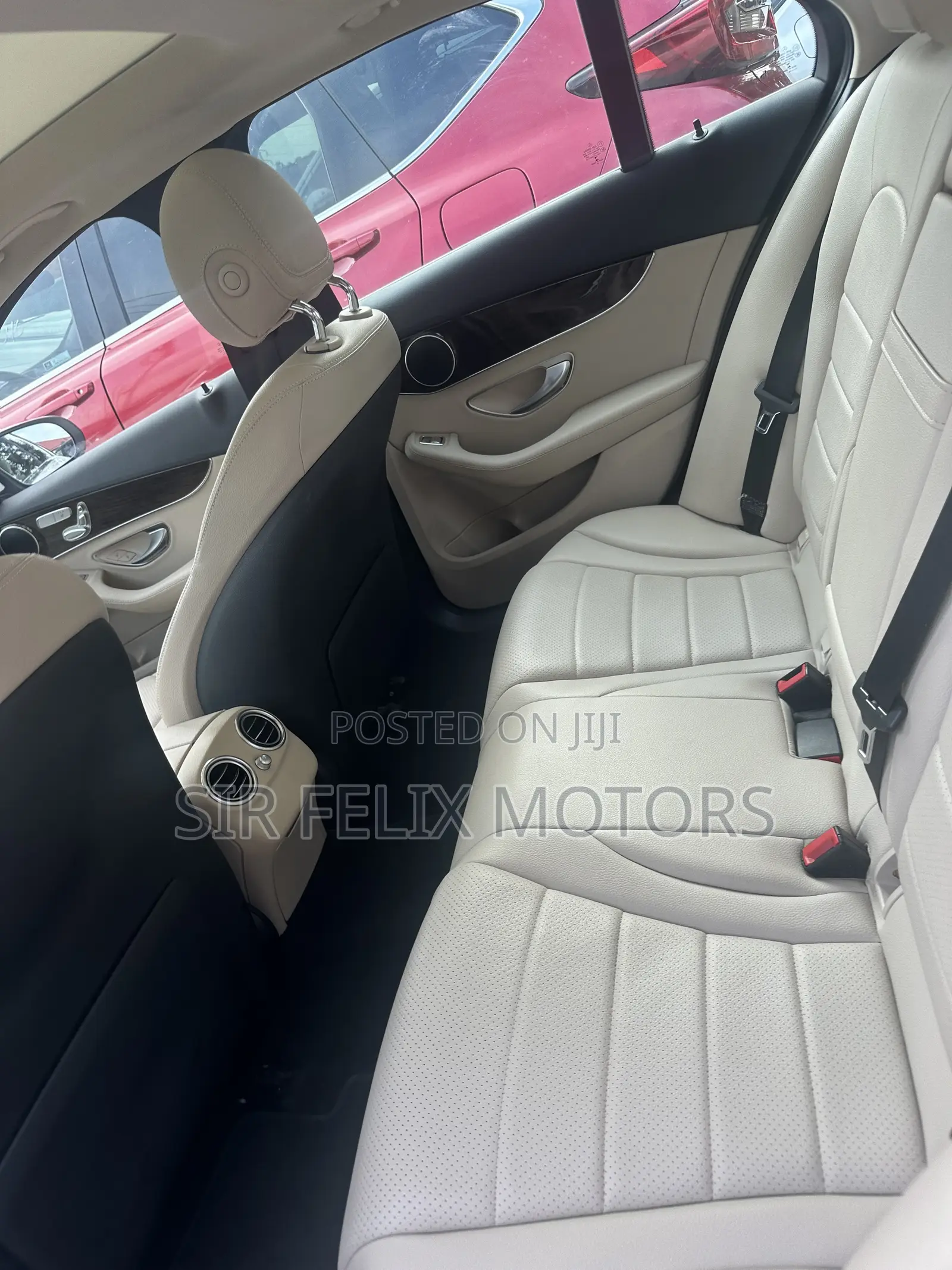 Mercedes-Benz C300 Base 4Matic Sedan AWD (2.0L 4cyl 7A) 2017 White