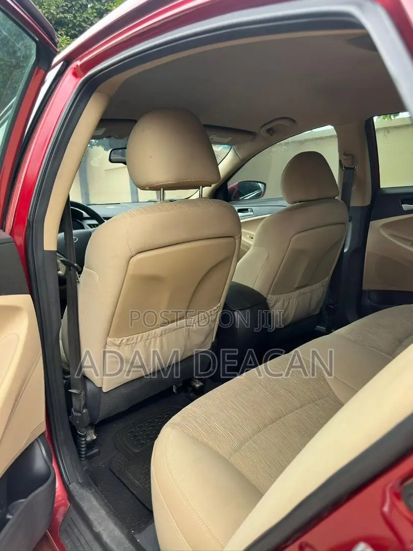 Hyundai Sonata 2013