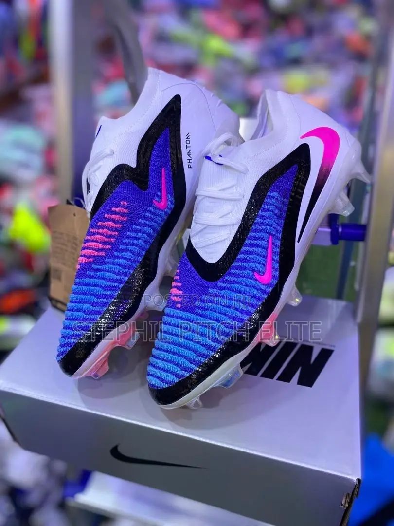 Nike Phantom 6
